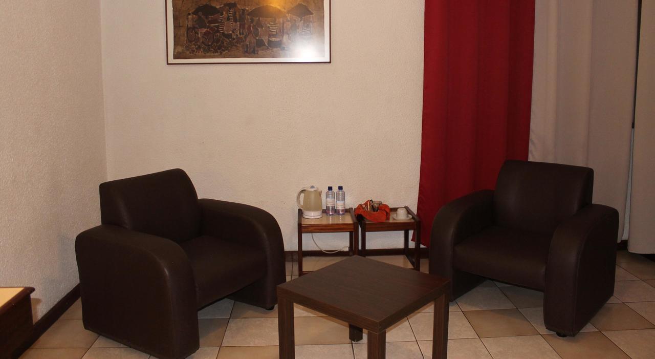 קיגאלי Hotel Le Garni מראה חיצוני תמונה